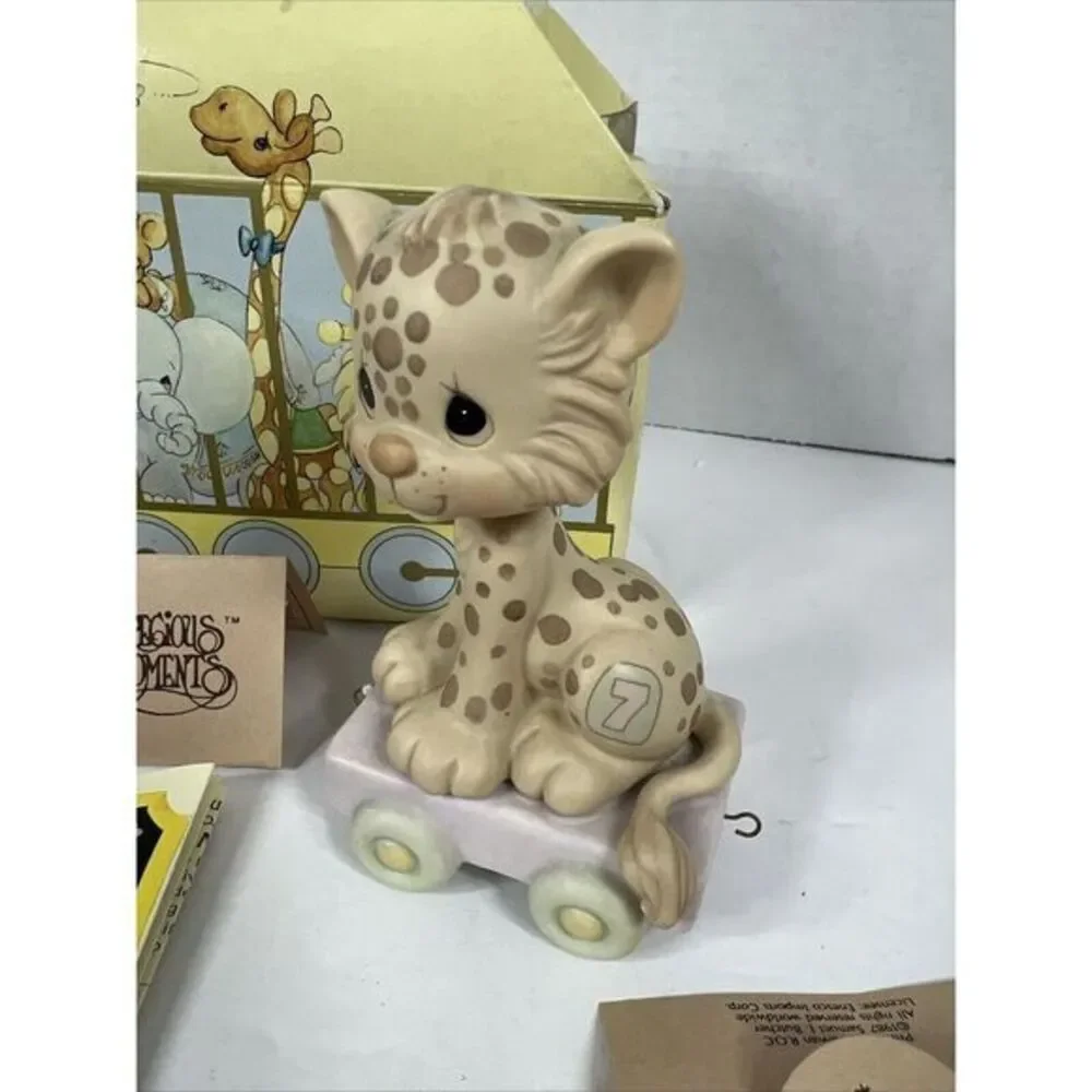 Vintage 1987 PRECIOUS MOMENTS‎ Birthday Train Series - #7 Leopard- 109479 - MIB